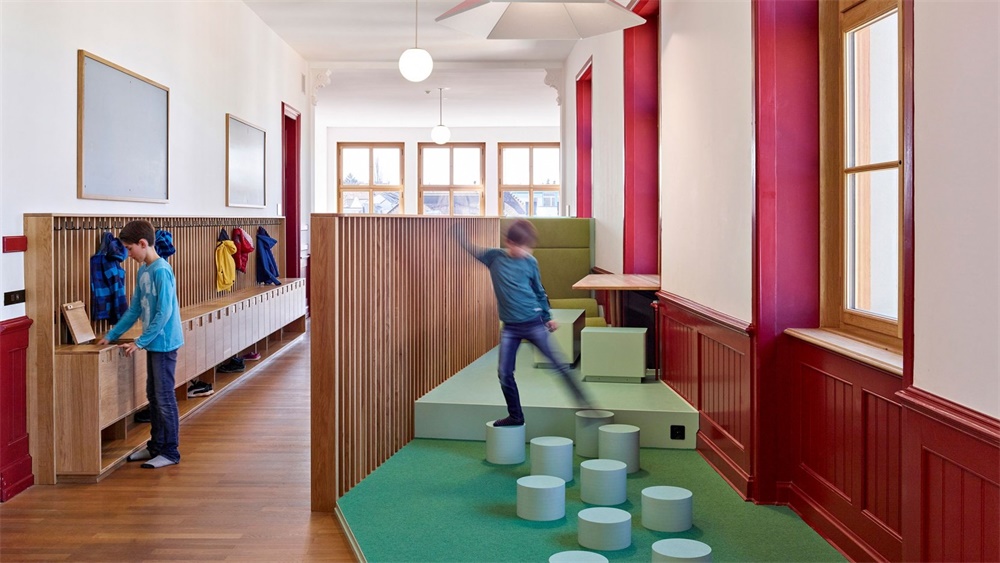 幼兒園設(shè)計(jì)走廊要注意什么? 幼兒園設(shè)計(jì)走廊要注意什么?